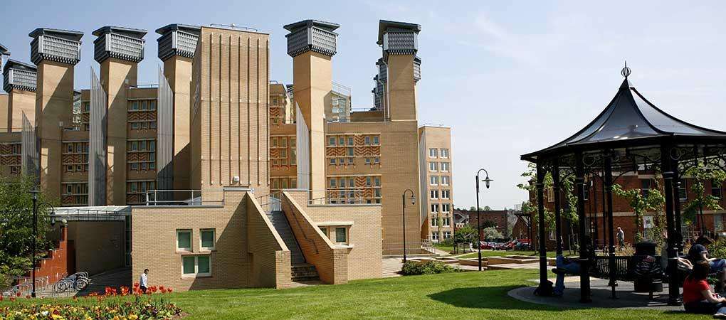 第十名:约克圣约翰大学(york st john university)